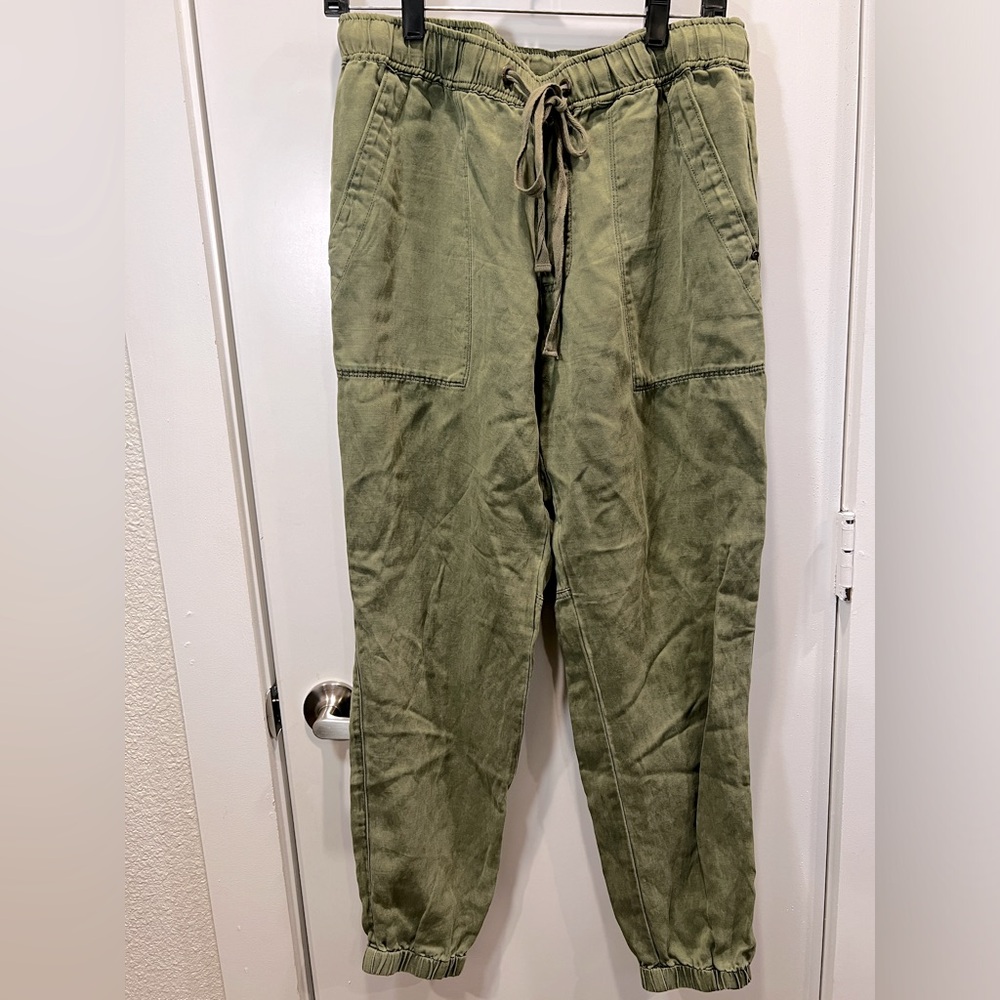 Sanctuary women’s jogger pants medium